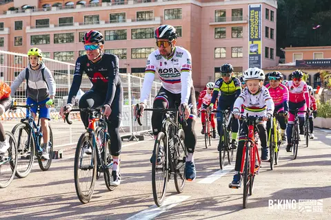 Il gruppo in gara, BEKING Monaco 2021
