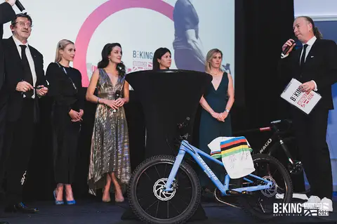 L'asta durante la cena di gala, BEKING Monaco 2021