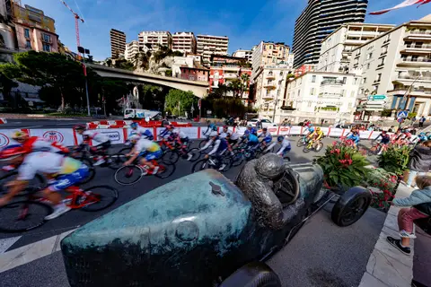 Il gruppo in gara, BEKING Monaco 2022
