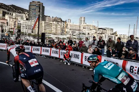 Il gruppo in gara, BEKING Monaco 2022