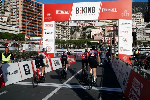 Il gruppo in gara, BEKING Monaco 2022