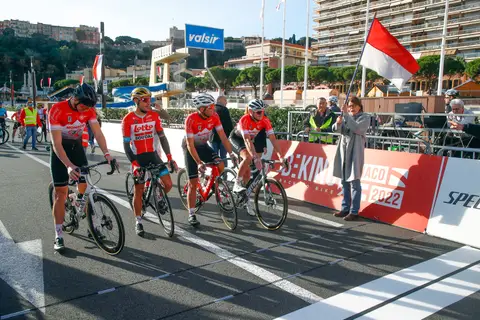 Il gruppo in gara, BEKING Monaco 2022
