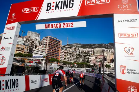 Il gruppo in gara, BEKING Monaco 2022