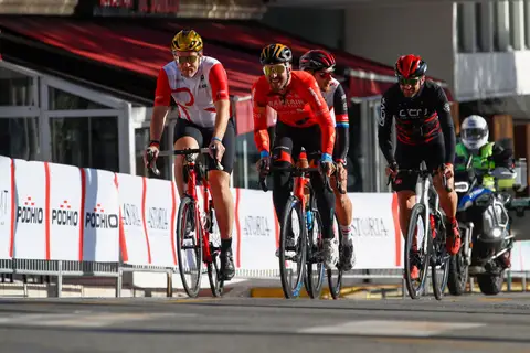 Il gruppo in gara, BEKING Monaco 2022