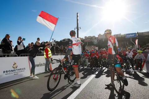 La partenza del criterium, BEKING Monaco 2022