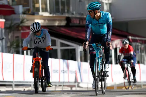 Il gruppo in gara, BEKING Monaco 2022