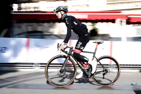 Il gruppo in gara, BEKING Monaco 2022