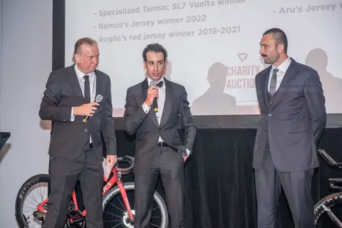 L'asta durante la cena di gala, BEKING Monaco 2022
