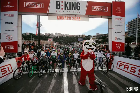 La partenza del criterium, BEKING Monaco 2023