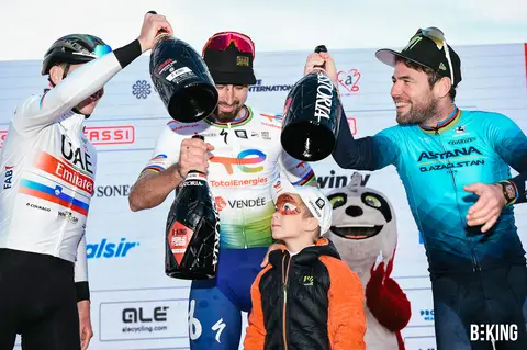Il podio e la premiazione, BEKING Monaco 2023
